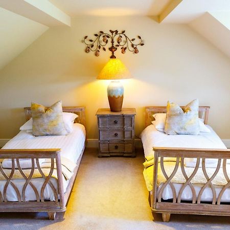 Plough Inn Lupton Luaran gambar