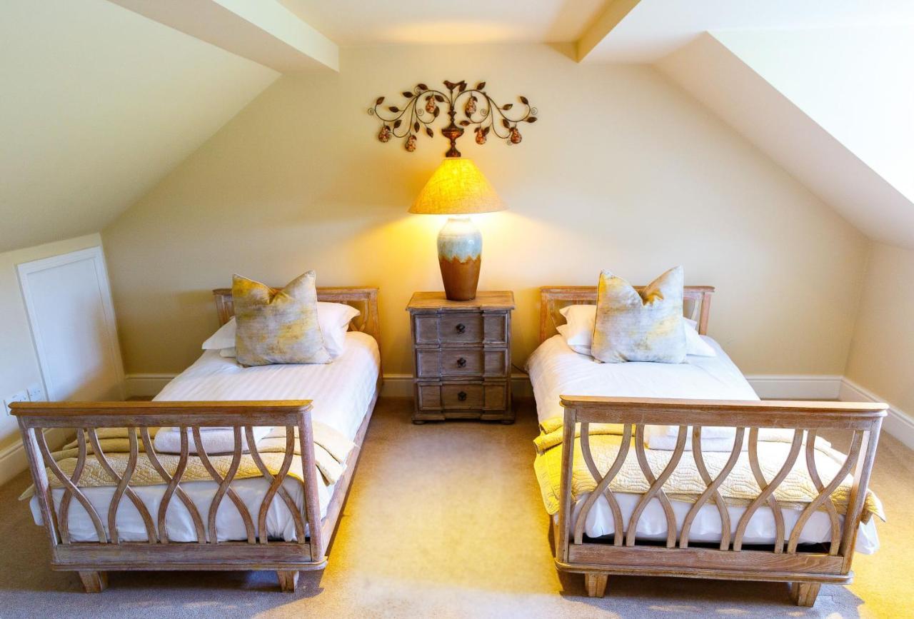 Plough Inn Lupton Luaran gambar