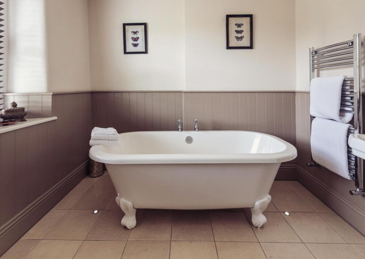 Plough Inn Lupton Luaran gambar